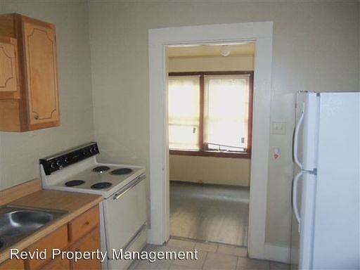 2nd image of 791 Maury St