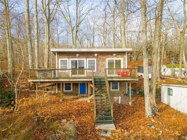 102 Wyassup Lake Road, North Stonington, CT 06359