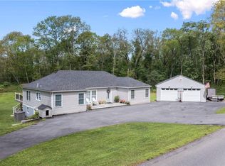 171 Traver Rd, Pleasant Valley, NY 12569