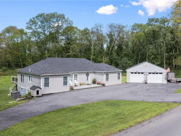 171 Traver Road, Pleasant Valley, NY 12569