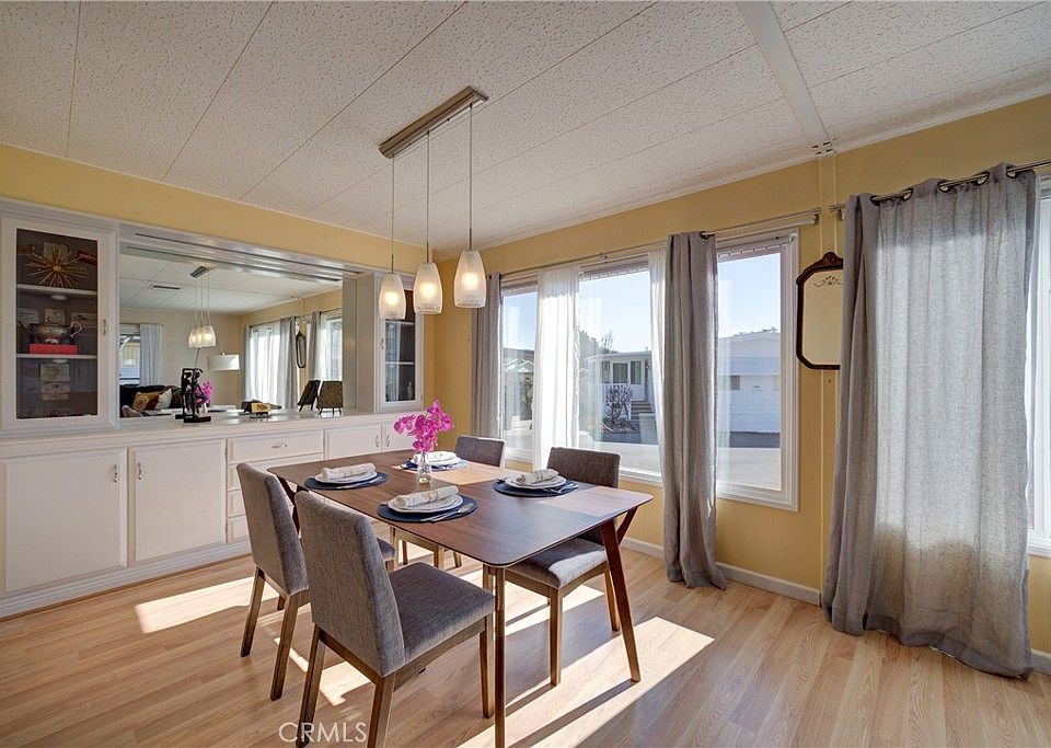1st image of 1700 Lynn Dr #123