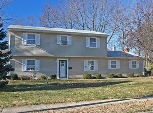 227 Geary Dr, Middletown, NJ 07748