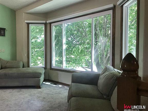 4th image of 816 Karen Dr