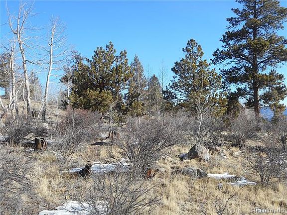 4th image of 30192 Mountaintop Dr