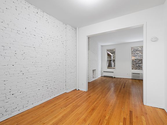 2nd image of 221 E 89th St APT 1B