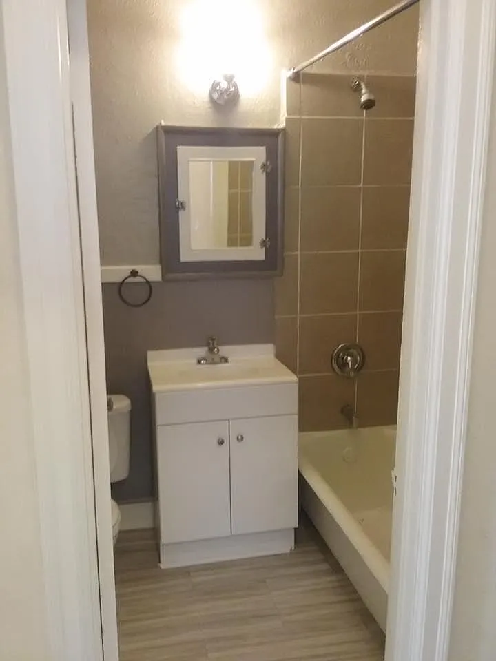 2 bed, 800 sqft, $750 — Photo 4