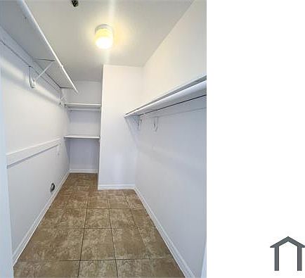 5th image of 9720 SW 184th St