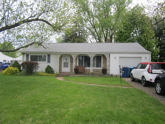 4th image of 226 Westfield Dr
