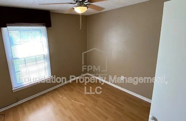 3656 Haughton Ln #2 — Photo 16