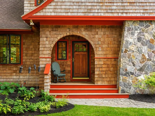 5 Boatswain Lane, Kennebunkport, ME 04046
