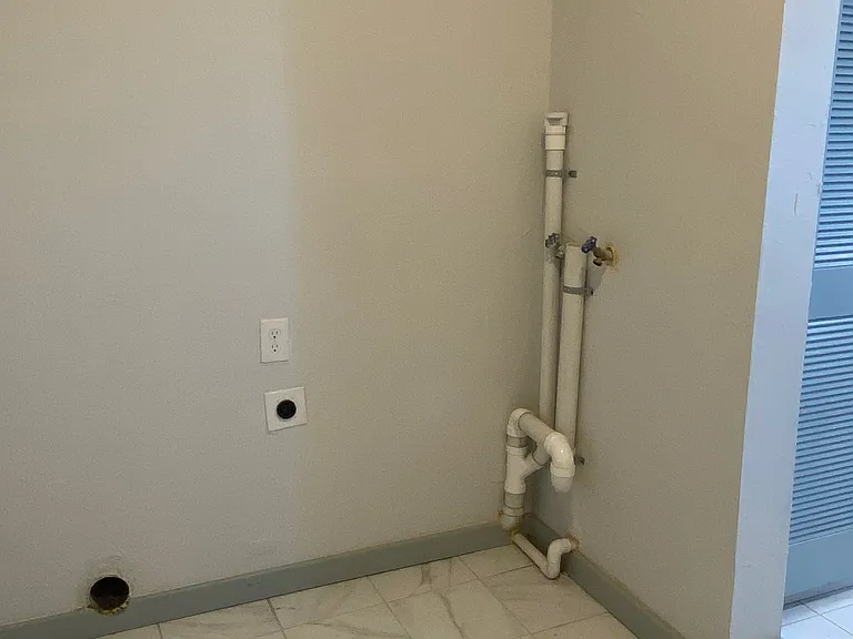 315 W Lilac Ln — Photo 19