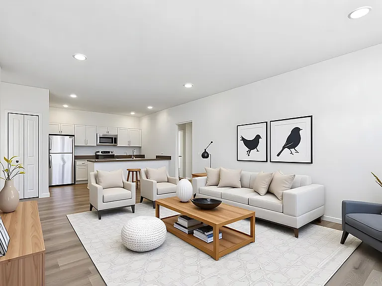 Towne Center Apartments — Photo 6
