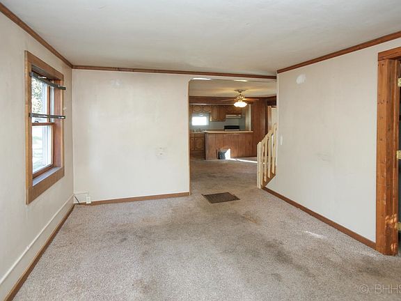421 w hanover-105