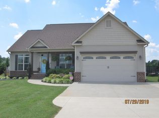 7006 Rock Pointe Pl, Liberty, NC 27298