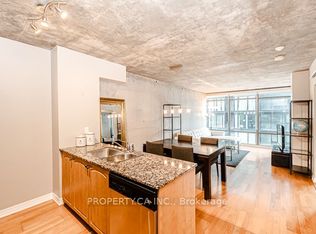 22 Wellesley St E #807-C08, Toronto, ON M4Y 1G3