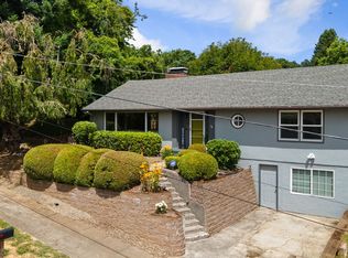 632 NE Everett St, Camas, WA 98607