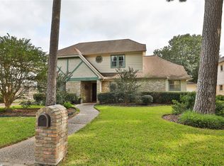 6715 Seinfeld Ct, Houston, TX 77069
