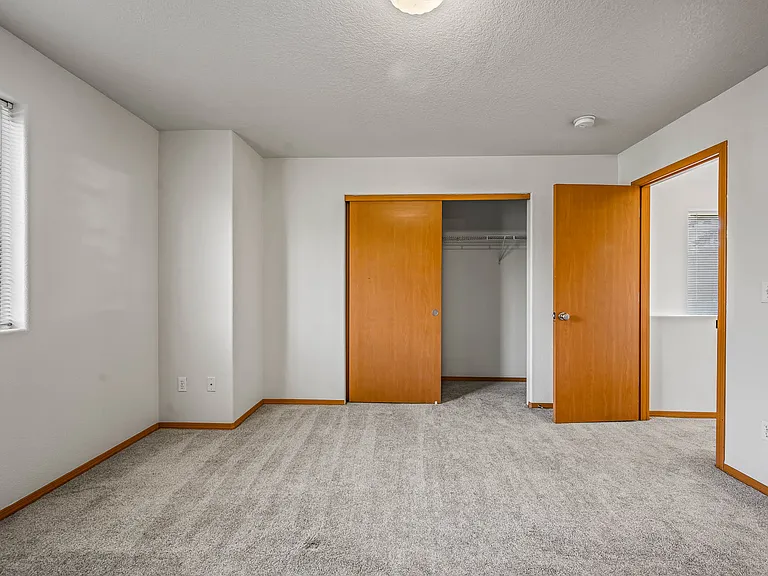 5603 SE 119th Ave — Photo 12