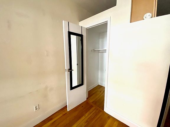 2nd image of 448 W 55th St APT 2A
