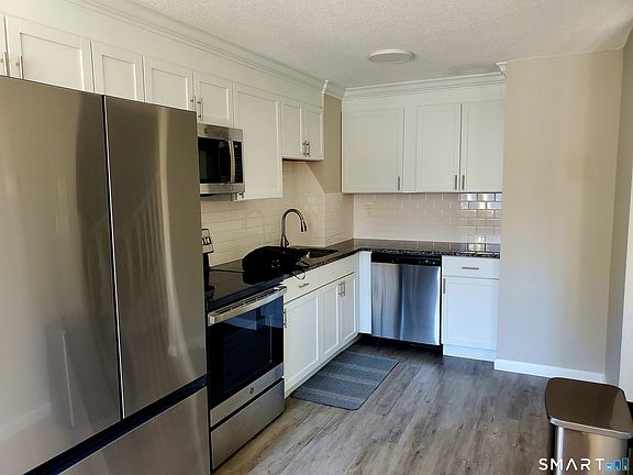 2nd image of 536 Shennecossett Road #29