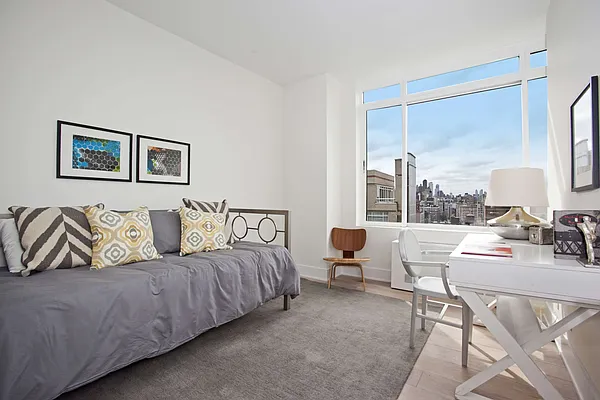 Rented by Boulevard Residentials | media 7