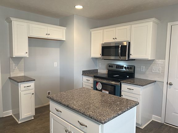 2nd image of 2810 Mesa Dr Lot 555