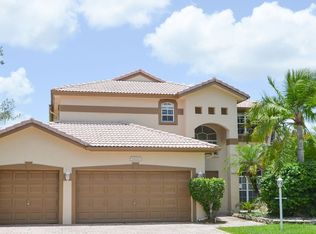 16212 Segovia Cir N, Fort Lauderdale, FL 33331