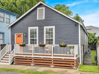 1810 Hillary St, New Orleans, LA, 70118