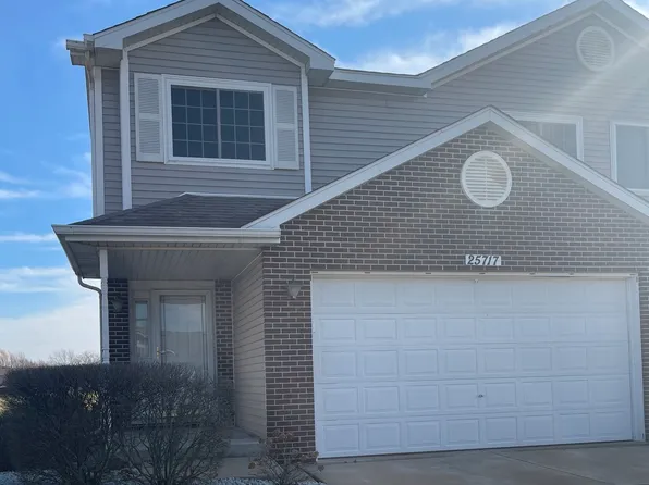25717 S Red Stable Ln, Channahon, IL 60410