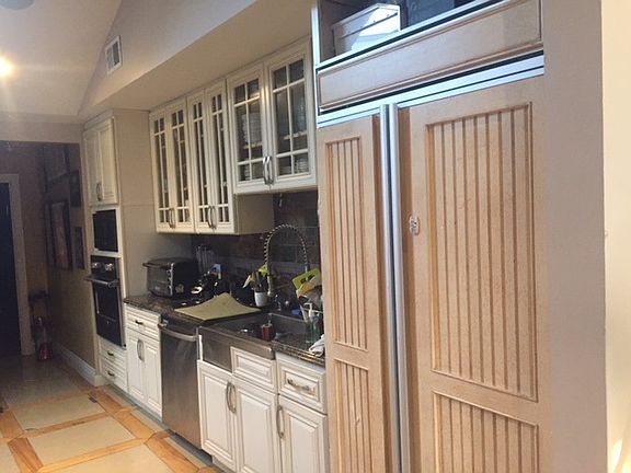 2nd image of 608 34th St