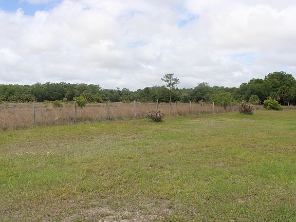 4th image of 15367 NW 296th Street