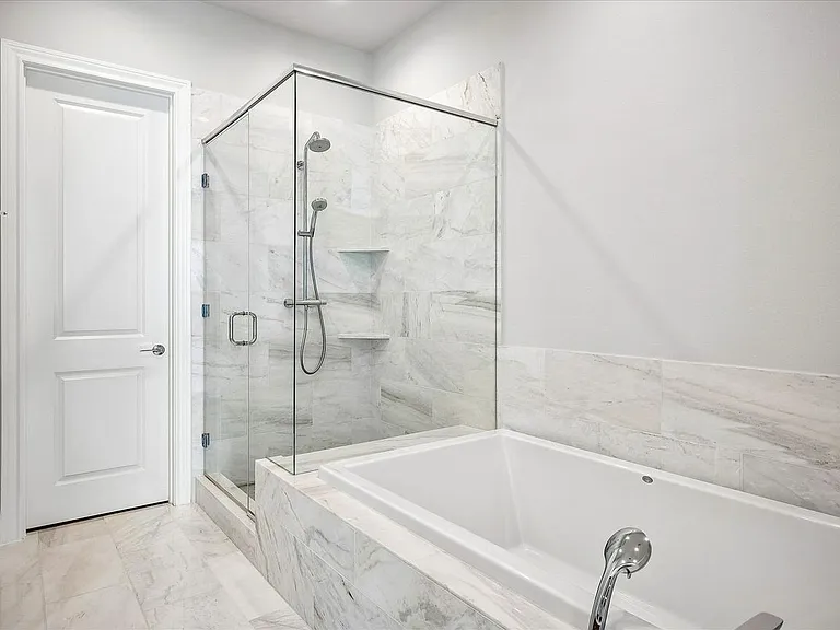 6005 Laurel Ln — Photo 25