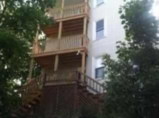 74 Everard St #3, Worcester, MA 01605