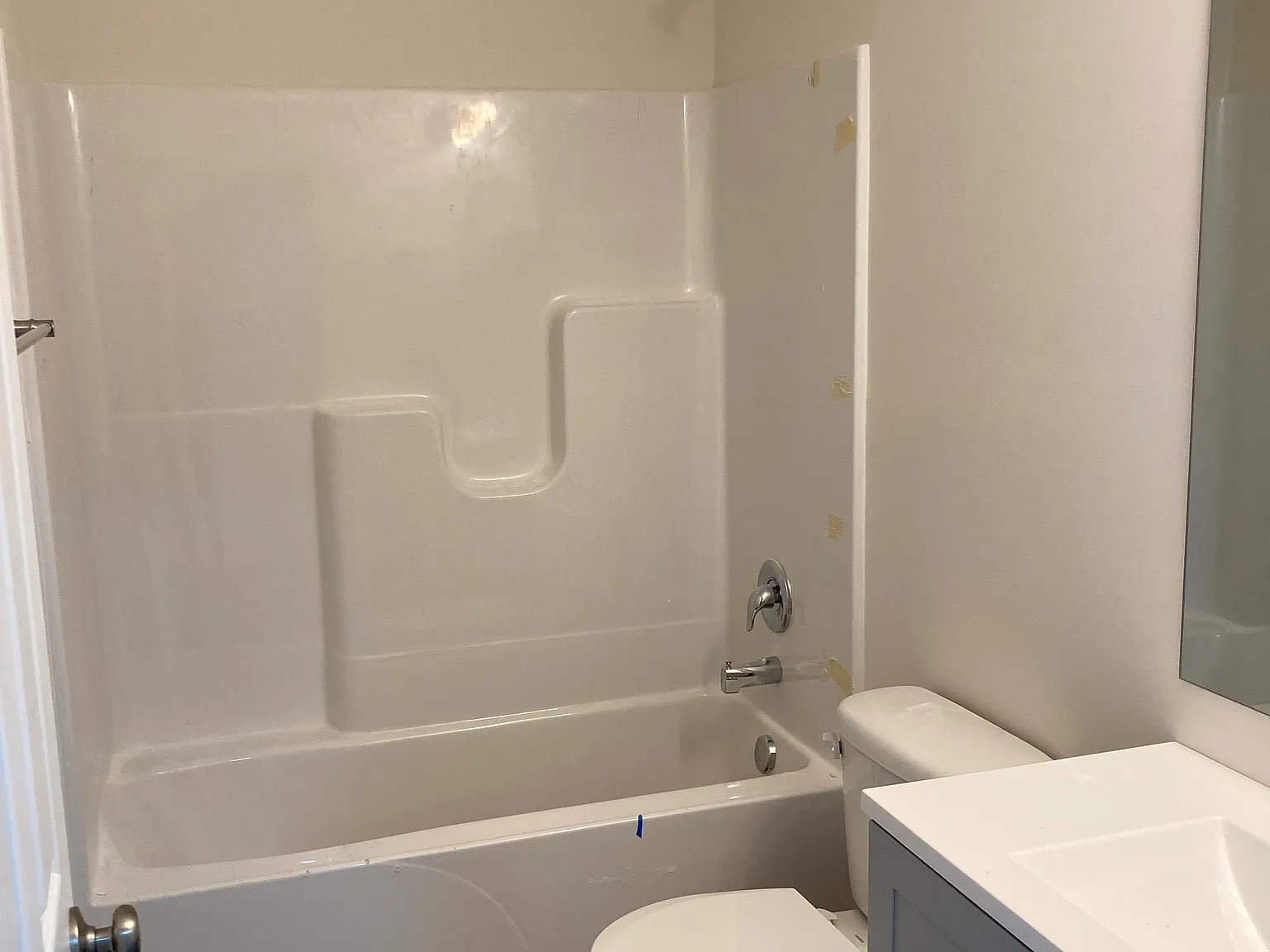 2 bed, 1.5 bath, 850 sqft, $1,400 — Photo 4