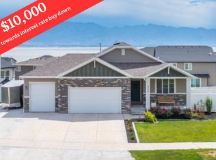 3344 S Tiger Heron Dr, Saratoga Springs, UT 84045