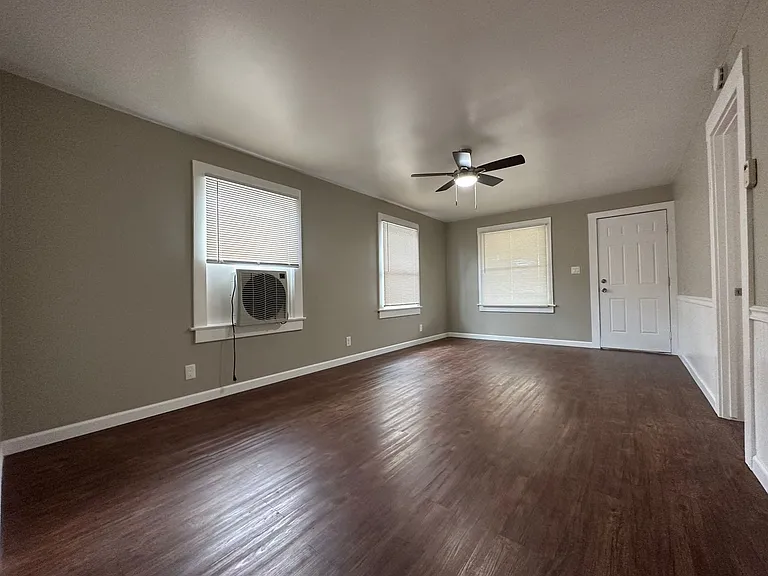 104 North St — Photo 3