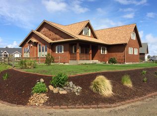 5100 Drummond Dr, Gearhart, OR 97138