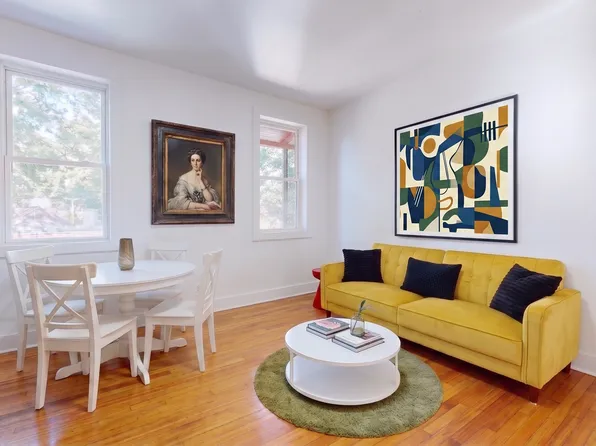 1384 State St, New Haven, CT