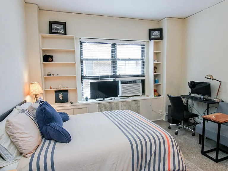 The Gilmore Apartments — Photo 38