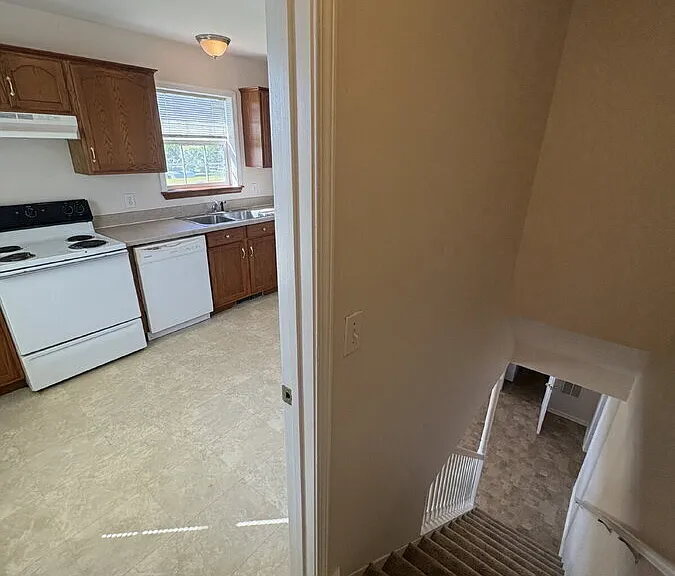 7066 Hat Creek Ln — Photo 13