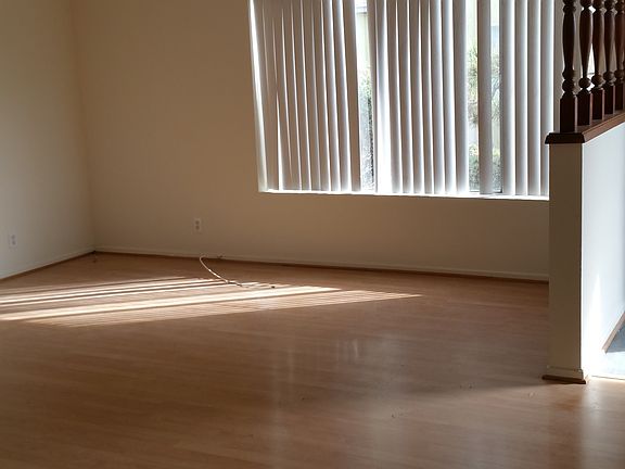 3rd image of 1824 Federal Ave APT 1