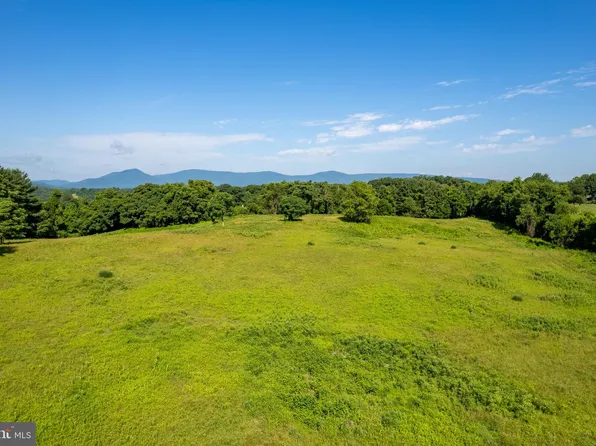 Cornwell Ln, Hume, VA 22639