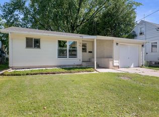 1030 26th St, Two Rivers, WI 54241