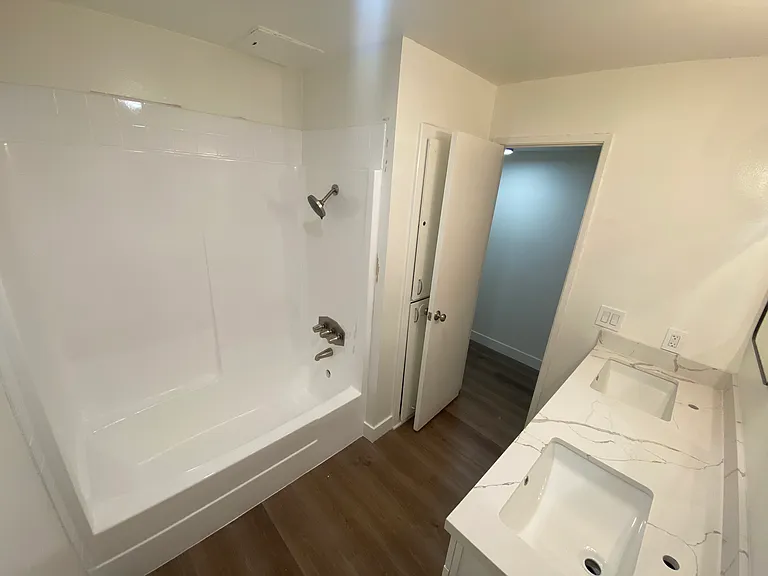 325 Monterey Blvd #A — Photo 19