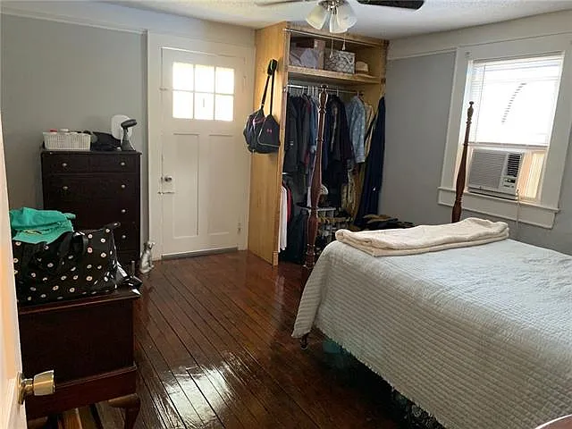 8943 Jeannette St — Photo 13