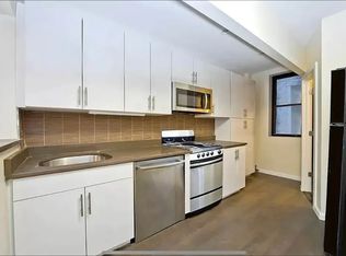 106 Greenwich St #6, New York, NY 10006