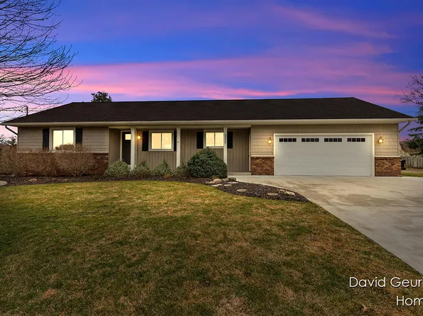 3238 107th Ave, Zeeland, MI 49464