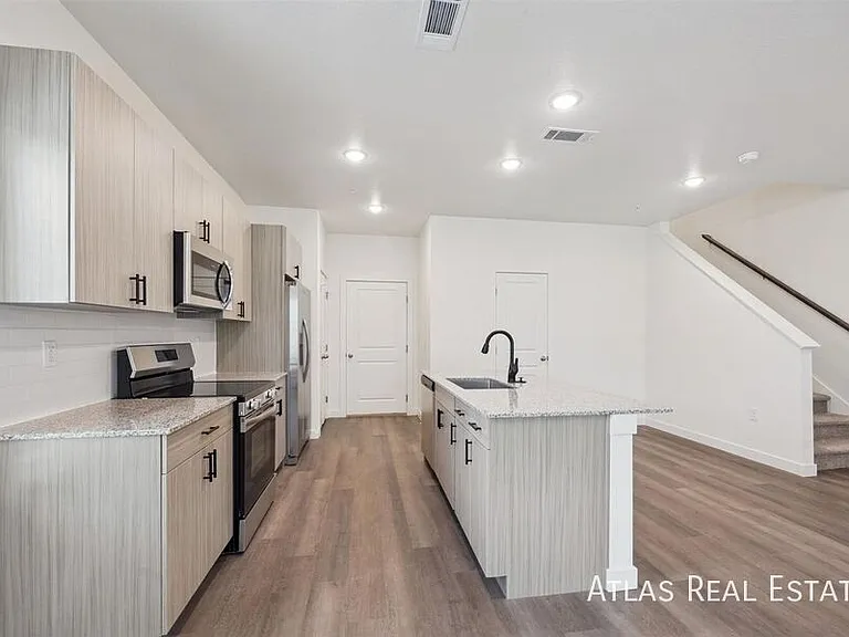 The Villas at Ridgeline Vista — Photo 73