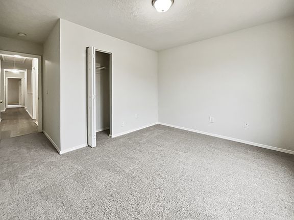 5th image of 3018 Ewingdale Dr
