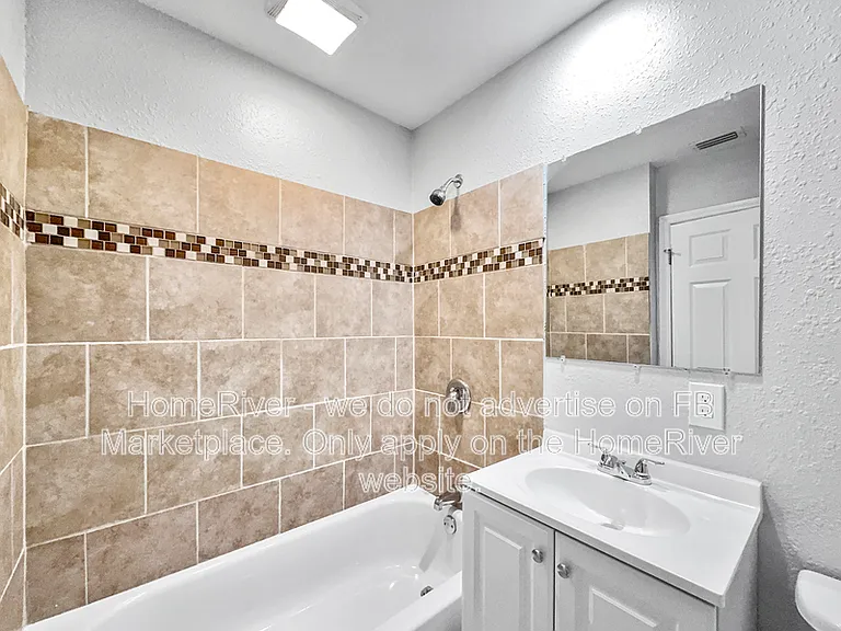 3110 W Hartnett Ave — Photo 3